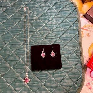 Genuine amethyst pendant and earring set.